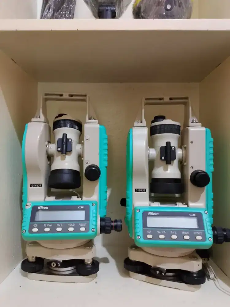 Digital Theodolite Nikon NE -101 Kondisi Bekas Mulus