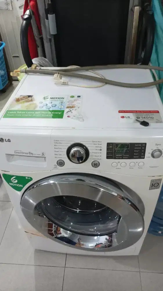 Mesin cuci LG front load 8kg inverter Direct Drive