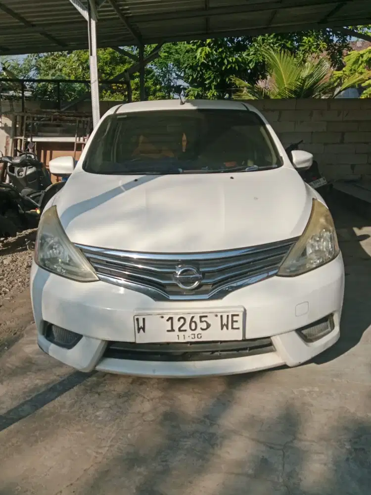 Nissan Livina 2014 Bensin