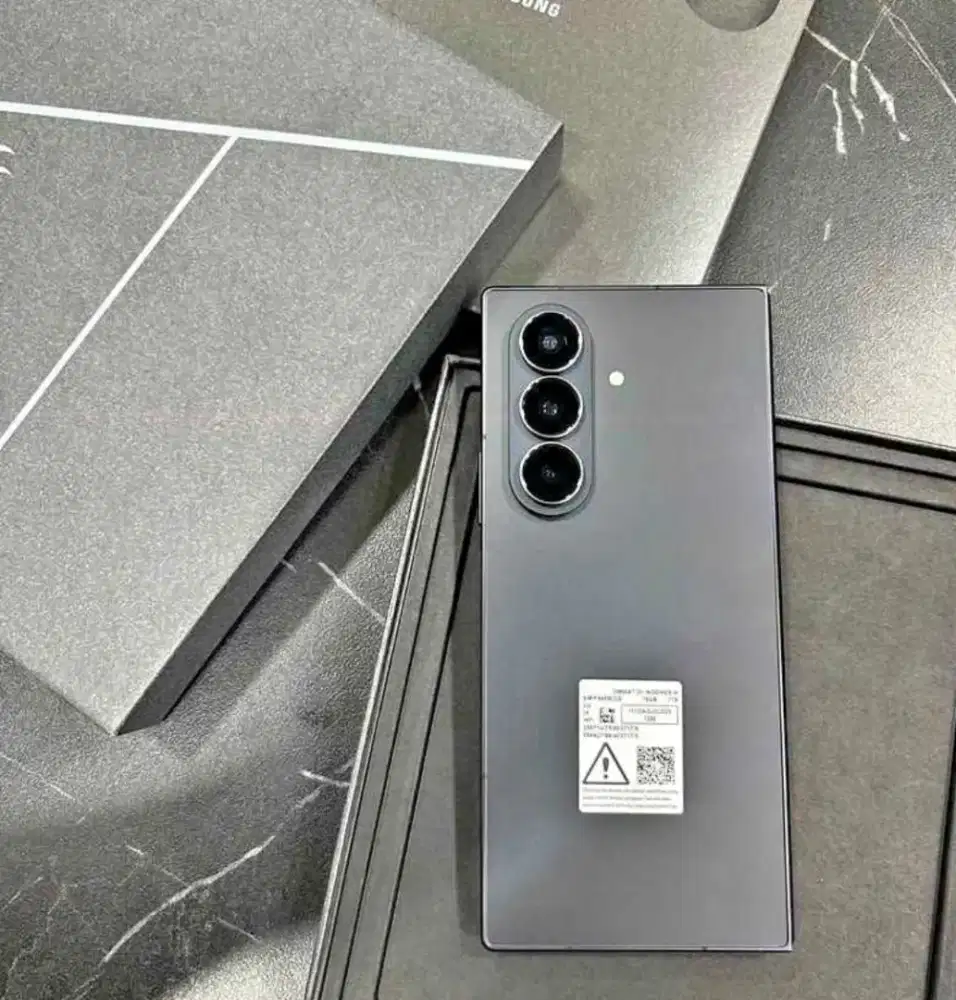 Galaxy Zfold 7 12/512GB Masih On Garansi Like New 99.9%