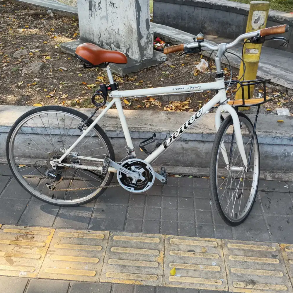 Sepeda kalcer (commuter bike)