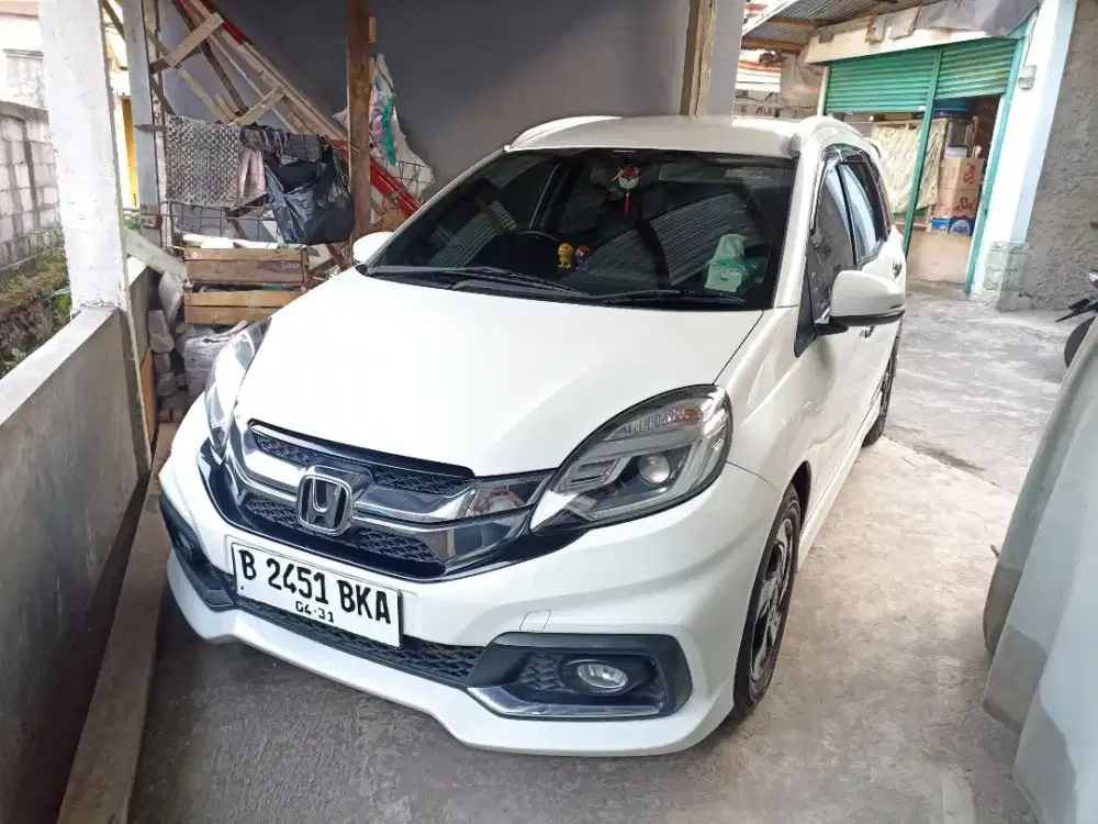 MOBILIO RS MANUAL PUTIH 2016