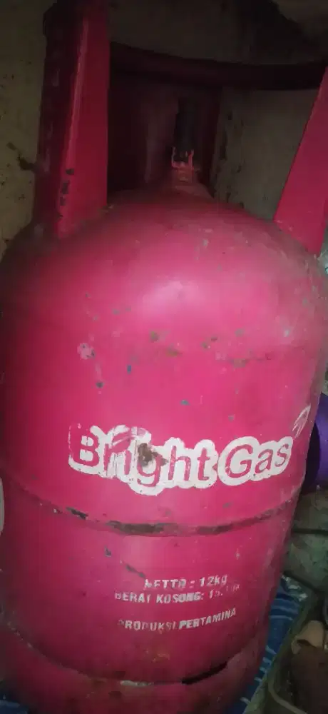 Tabung gas 12 kg warna pink
