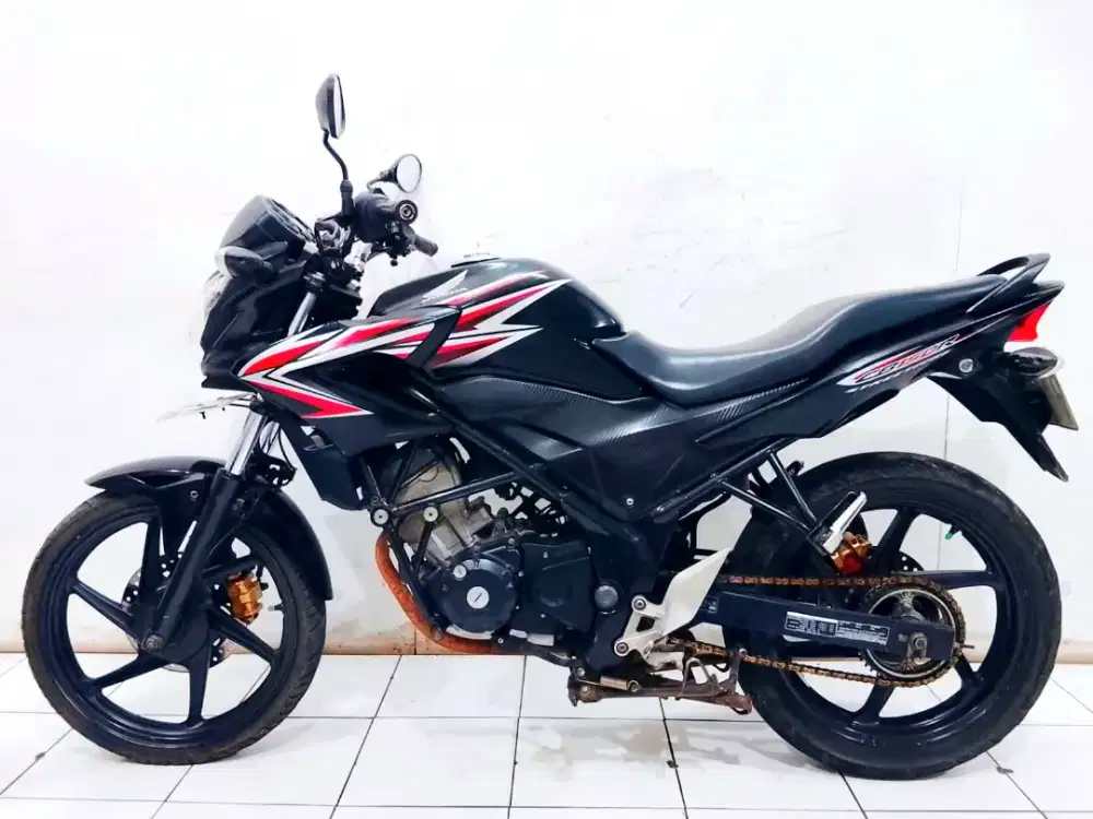 Honda CB 150R 2013