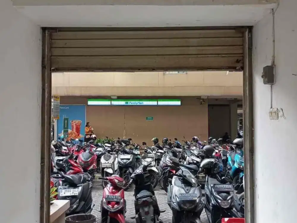 disewakan kios 6m2 di gading nias residence depan family mart