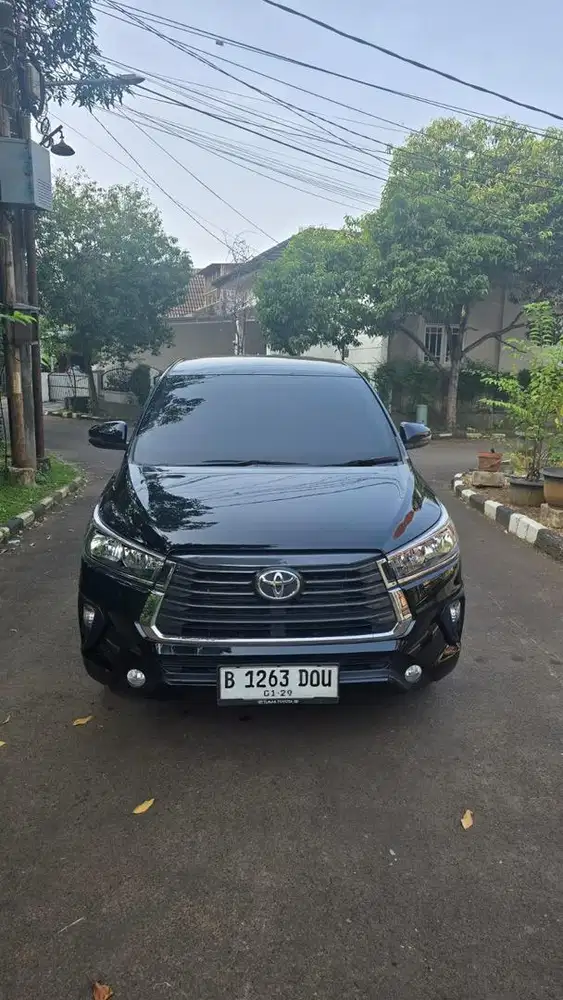 Inova Reborn  2.4 matik disel 2024