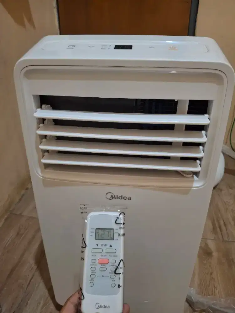 Ac portable midea 0.5 pk