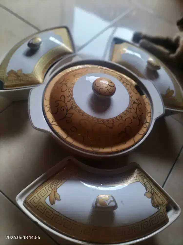 Piring cantik 8pcs & prasmanan vicenzaa , wadah saji keramik , toples