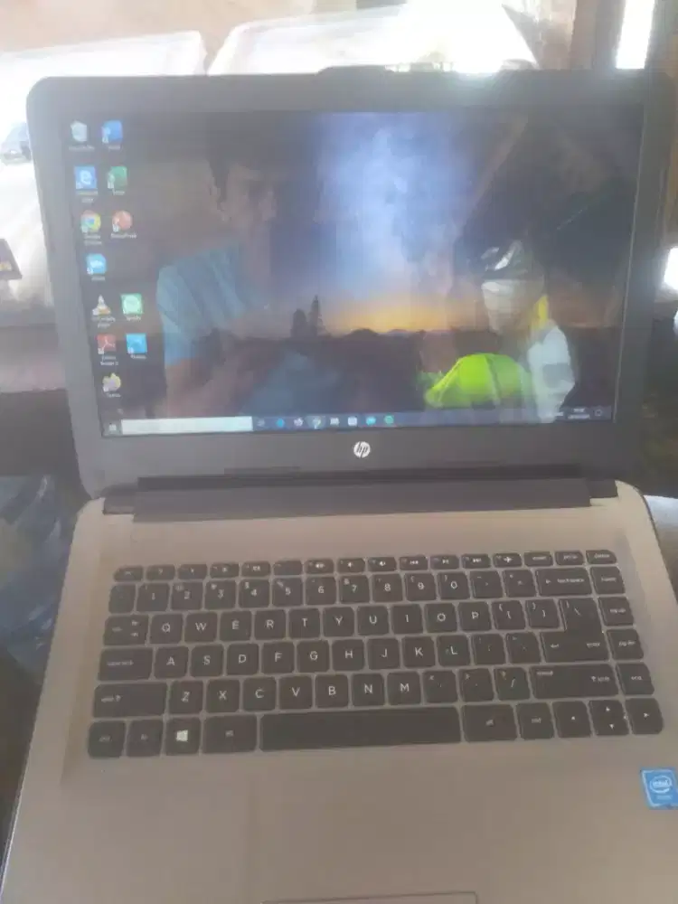 Leptop hp seri 14