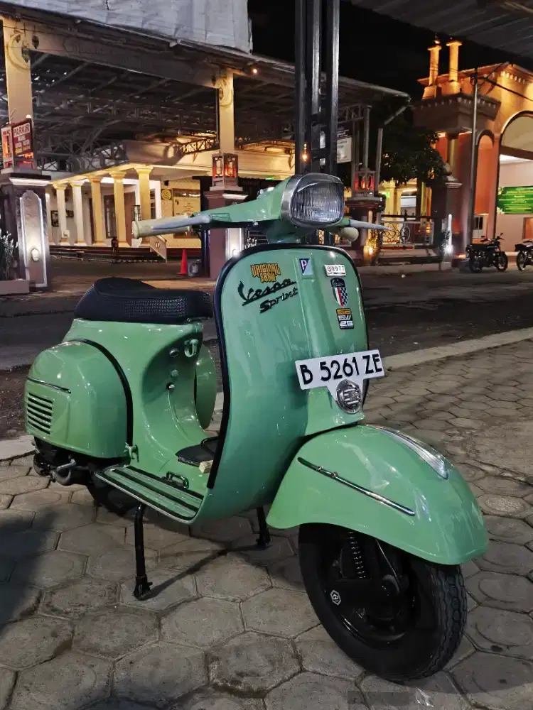 Vespa Clasic Super Sprint 150cc 1977