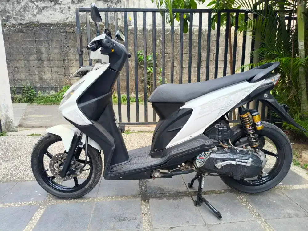 BEAT KARBU 2009 ( PUTIH MULUS)