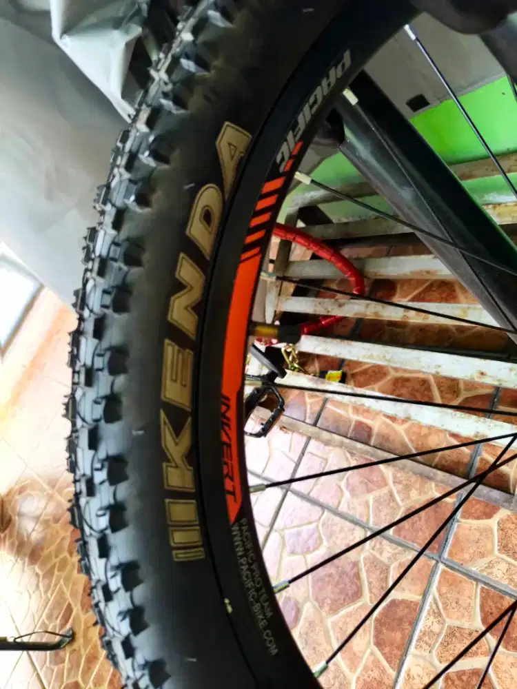 Ban luar merk kenda like new bawaan beli sepeda MTB Pacific