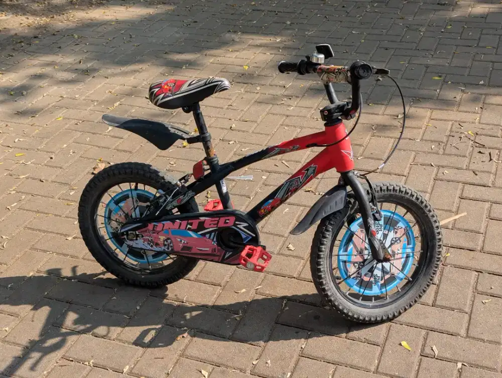 Sepeda anak merk united ring 16 Bmx