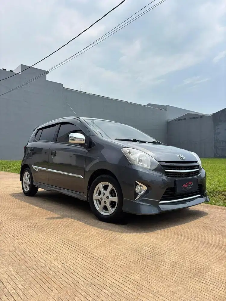 Toyota Agya 1.0 TRD 2016 Manual ( Abu Abu Metalik )
