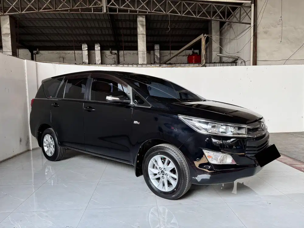 Toyota Innova V 2.0 At pjk 04-2027