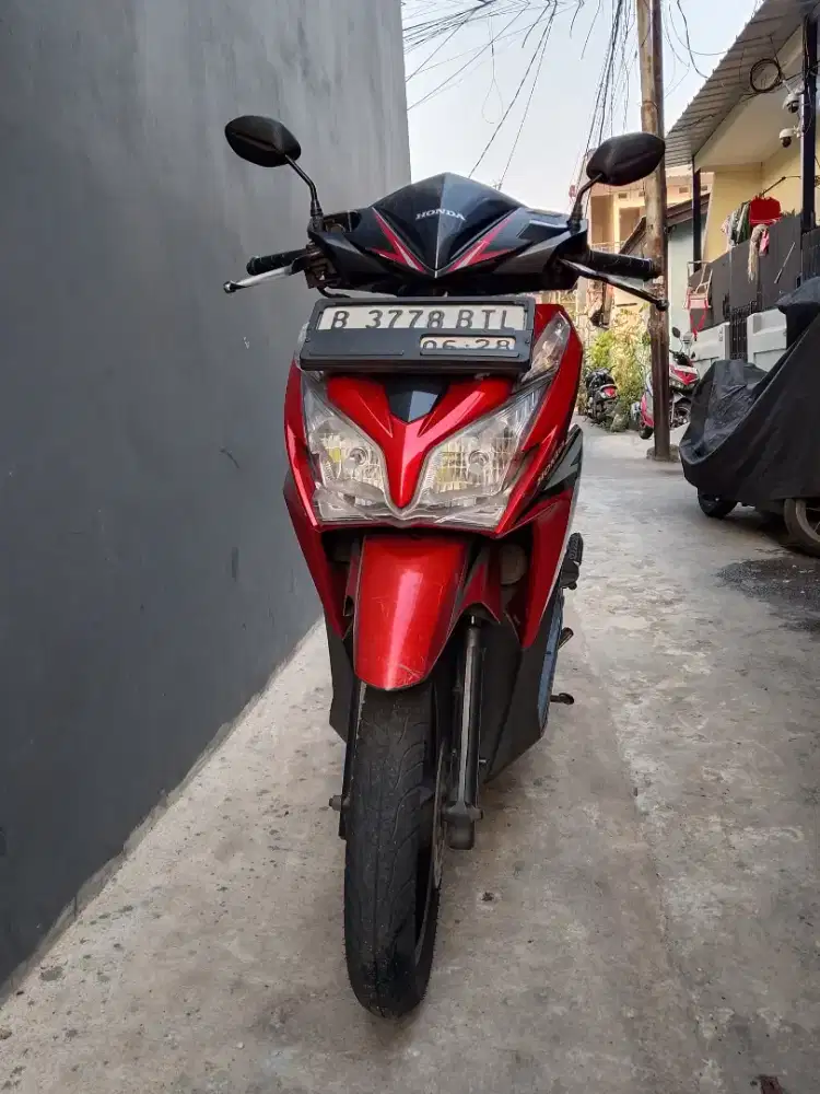 Red Vario KZR 2013