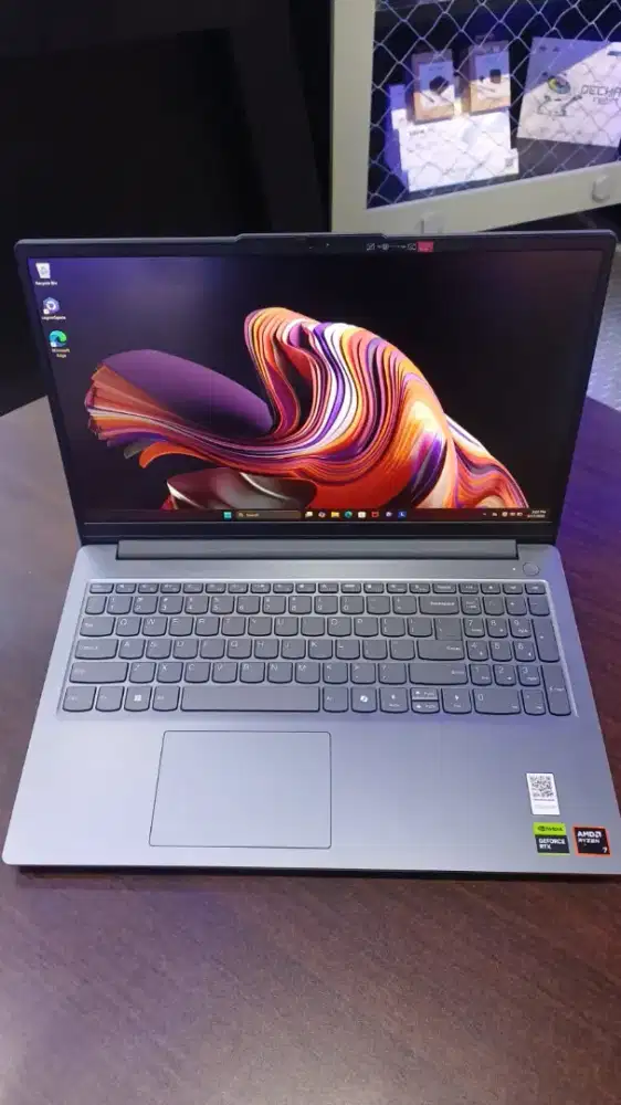PROMO LAPTOP LENOVO LOQ SPESIAL WEEKEND