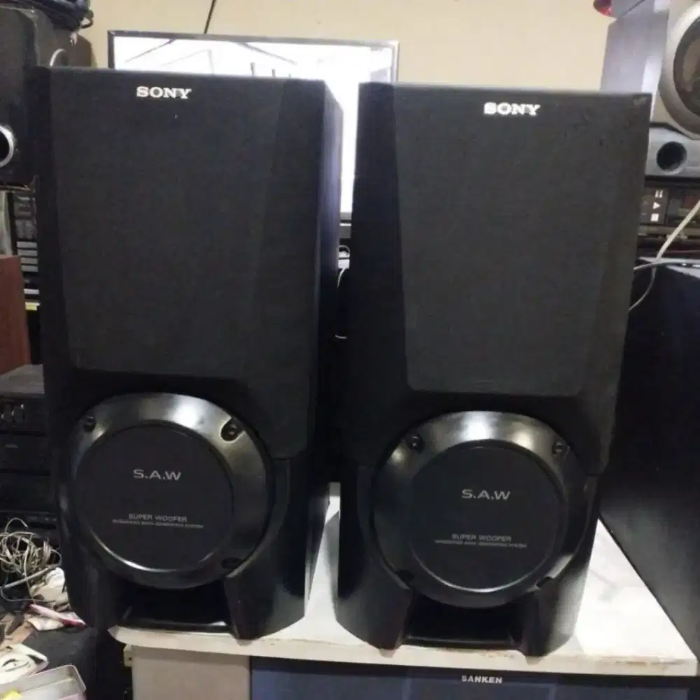 Speaker Sony ss-xb4v 7 inch 3 way full original