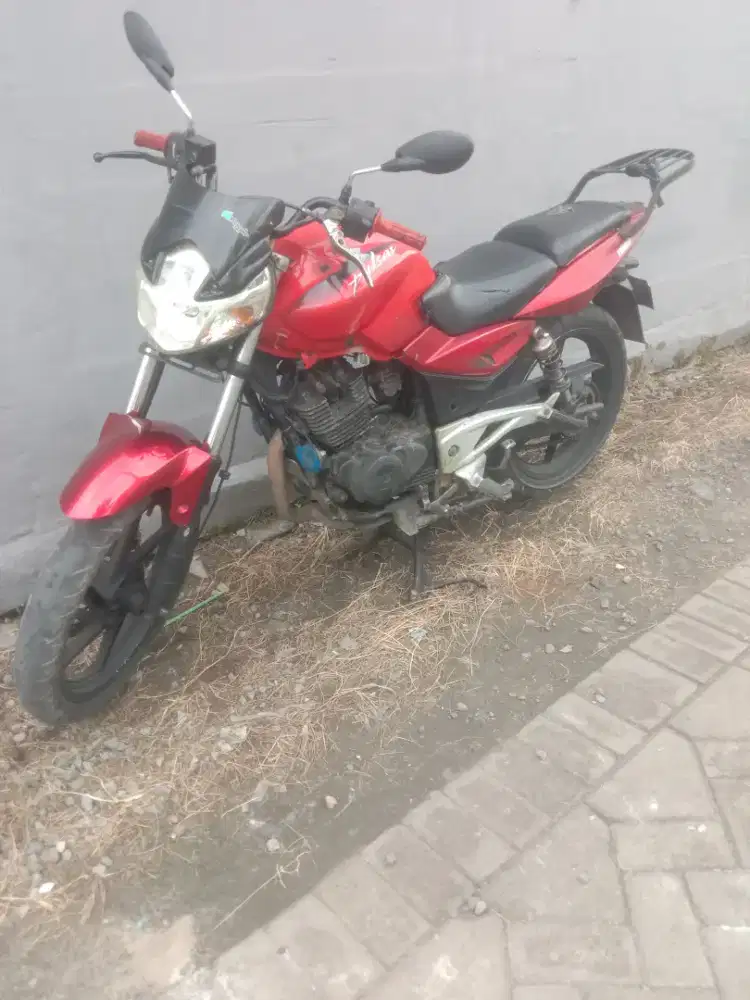 JUAL CEPAT Motor Sesuai Di Foto