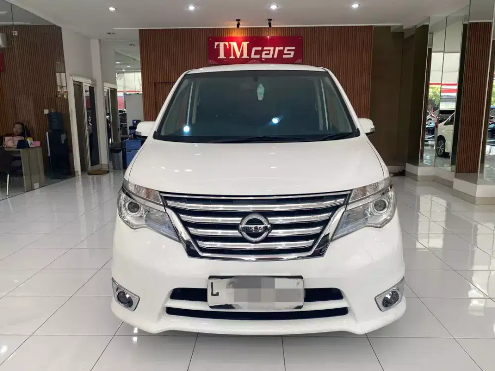 Nissan Serena 2015 HWS 2.0 AT super istimewa