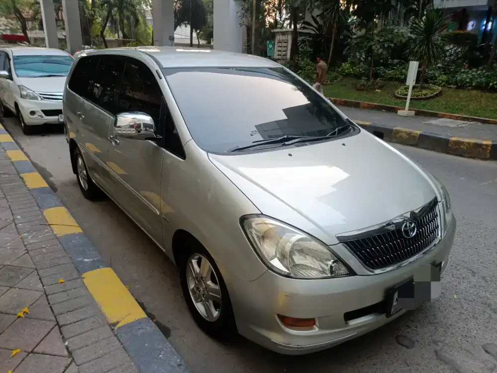 Toyota Innova 2007 G A/T