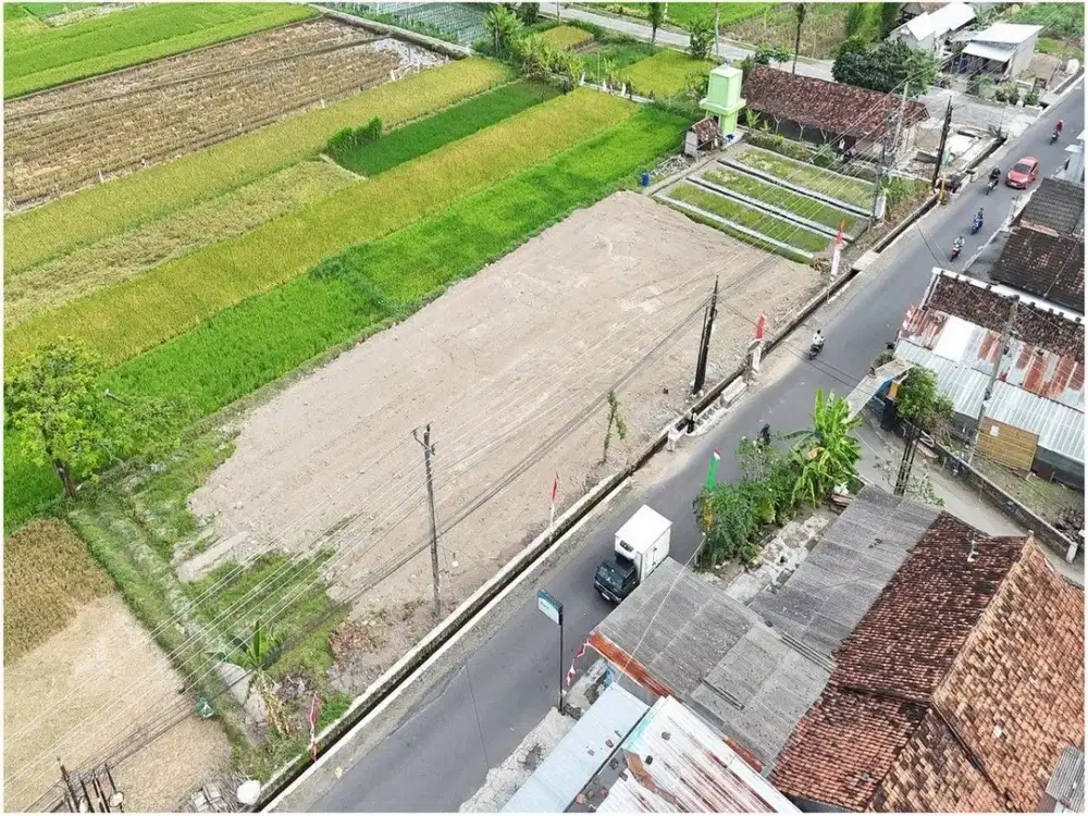 Dekat Candi Kedulan Tanah Yogyakarta di Purwomartani Sleman