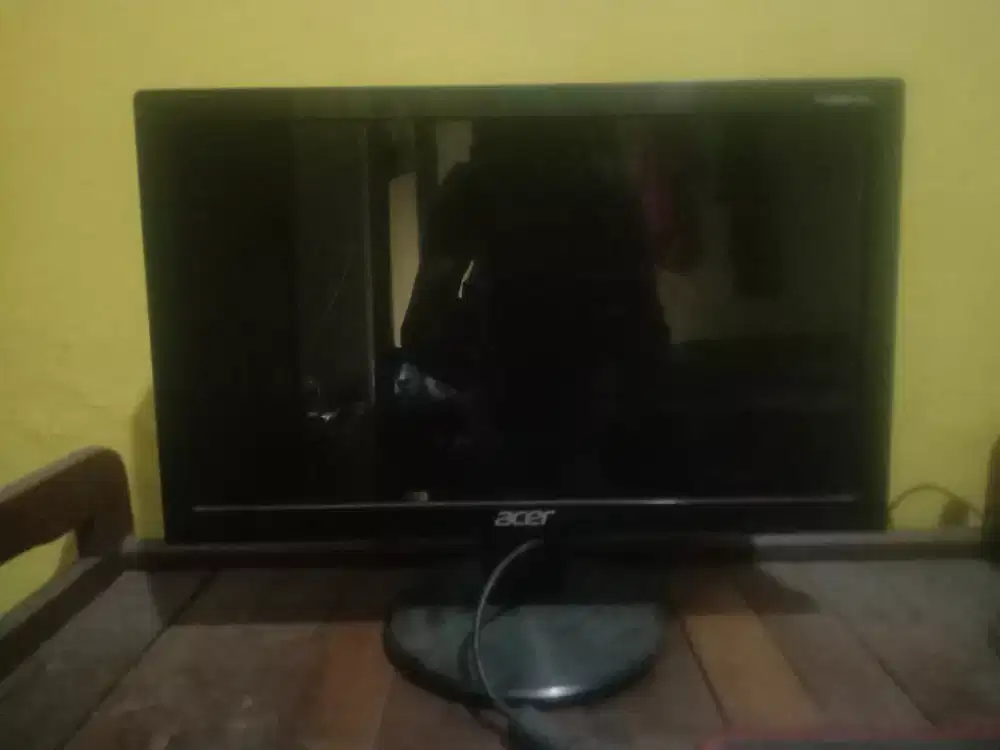 monitor acer 15 inch bekas