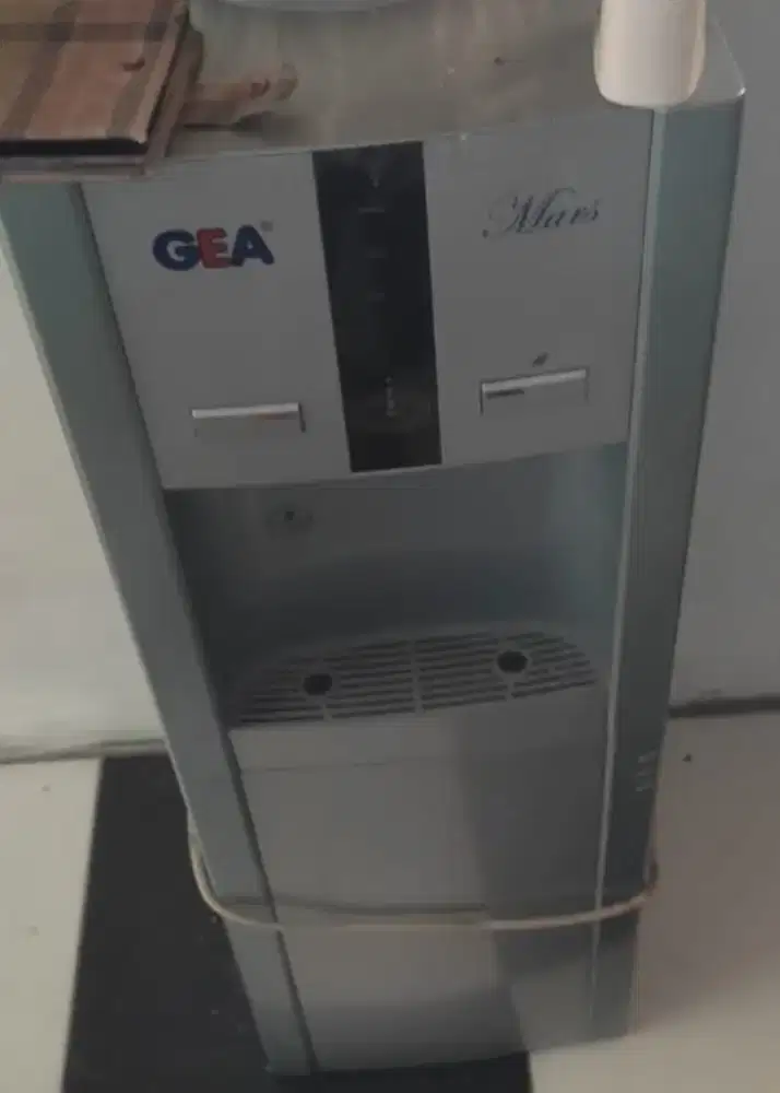 Dispenser bekas merk GEA
