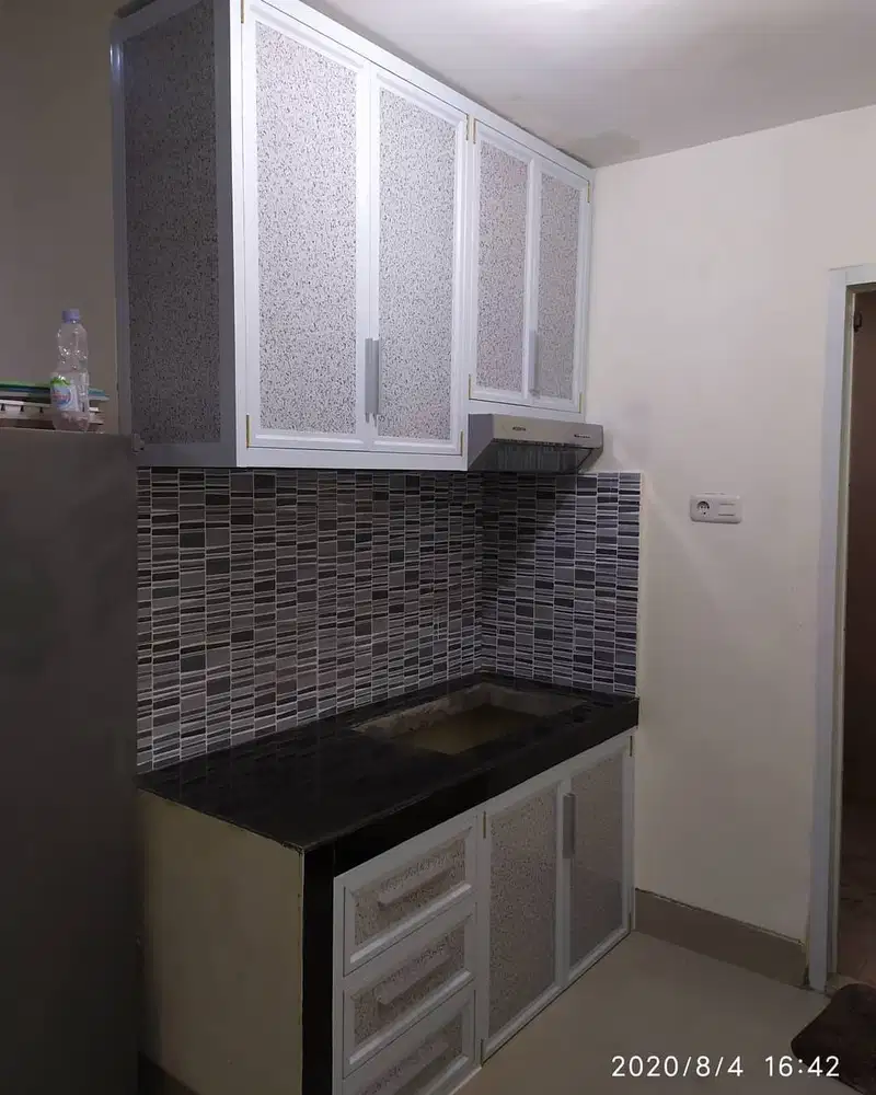 kitchen sett aluminium
