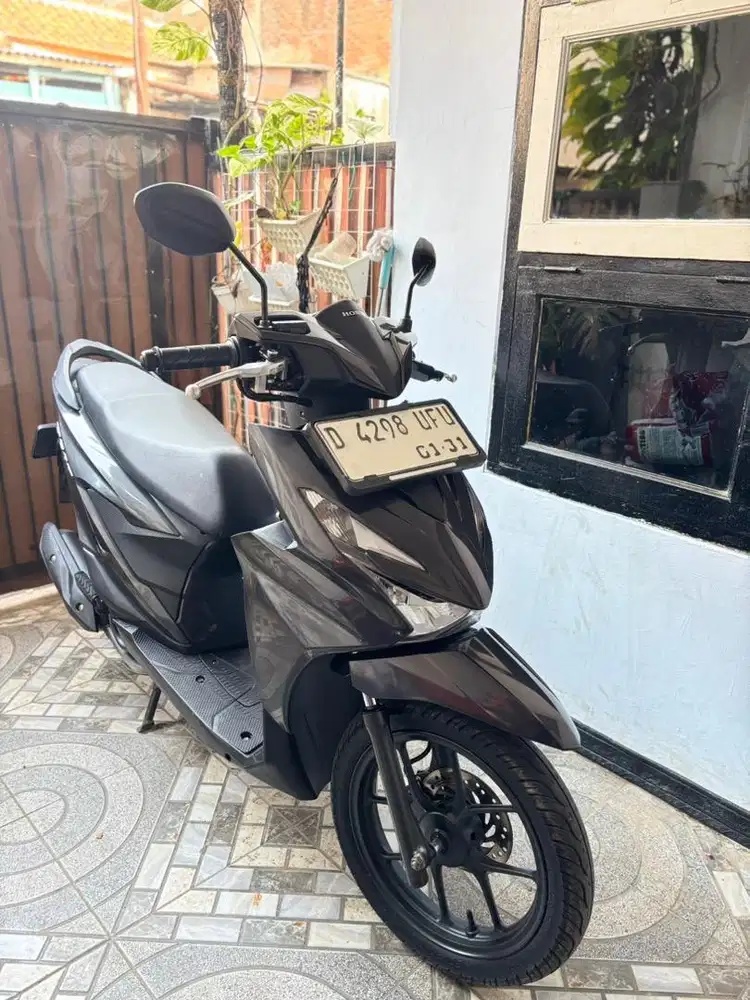 Beat Deluxe CBS ISS baru 5 Bulan