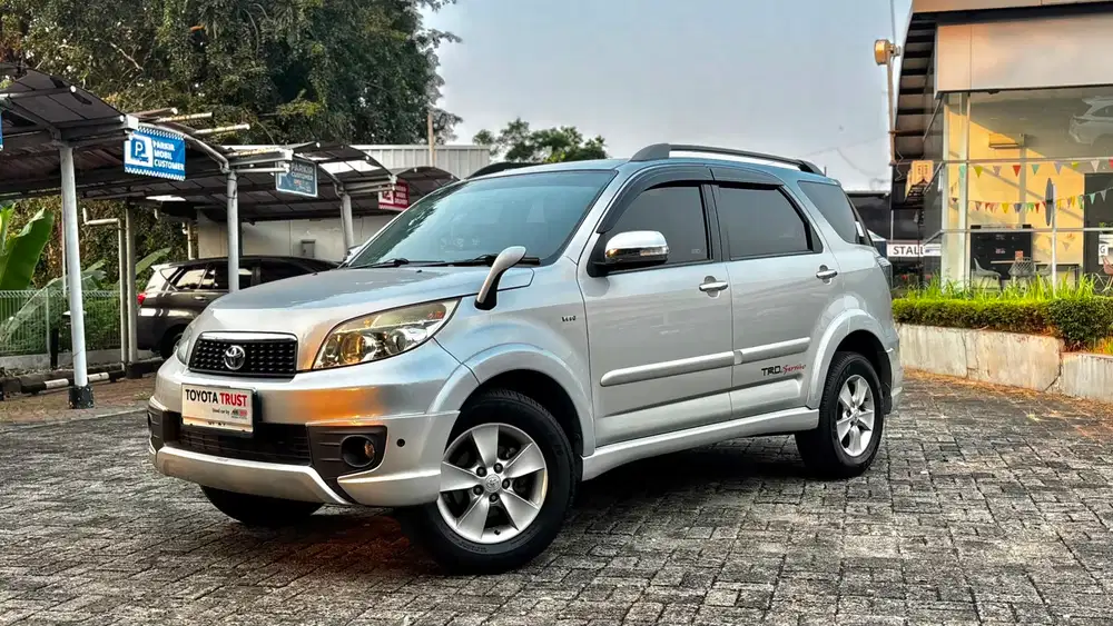 [ Flashsale Low KM ] Toyota Rush S 1.5 TRD AT 2014 Istimewa