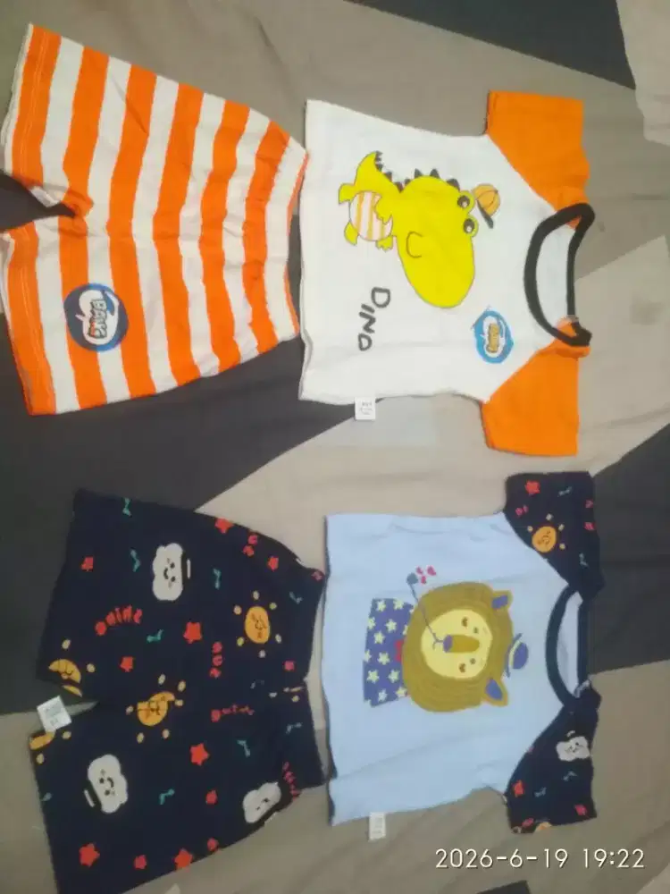 Setelan anak bayi