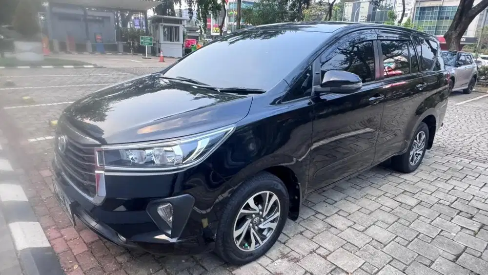 Jual Innova Reborn Manual Diesel 2021 Solar Mulus tangan pertama