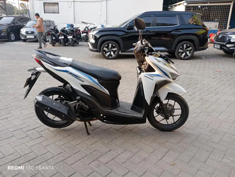Honda Vario 125 LED new tahun 2019 surat komplit