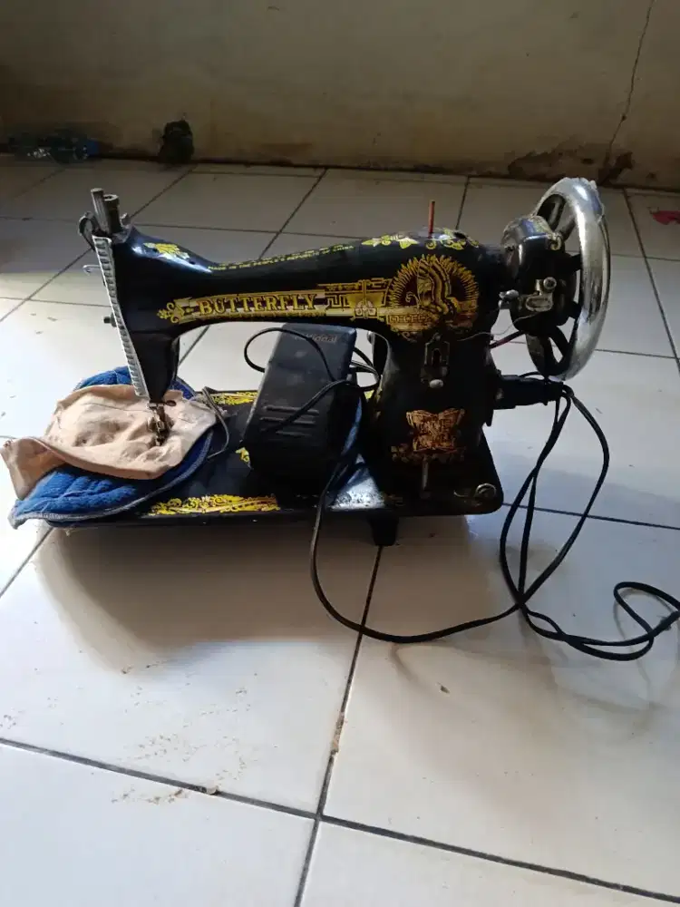 Mesin jahit set dinamo
