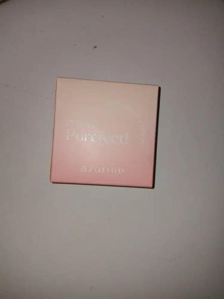 Powder faundation it's so porefect azarine