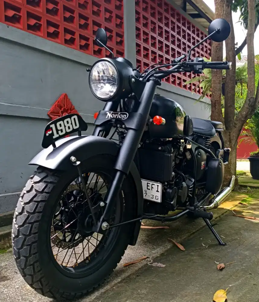 Custom Bobber Norton Style