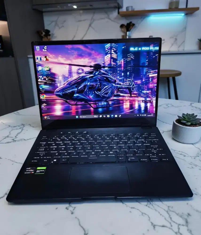 Laptop Asus ROG FLOW TOUCHSCREEN RYZEN 9 RAM 16Gb SSD 1TB NVIDIA GTX