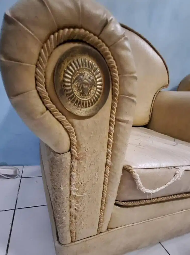 Sofa 211 + Meja kaca