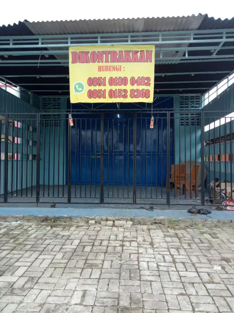 Disewakan gudang pinggir jalan raya
