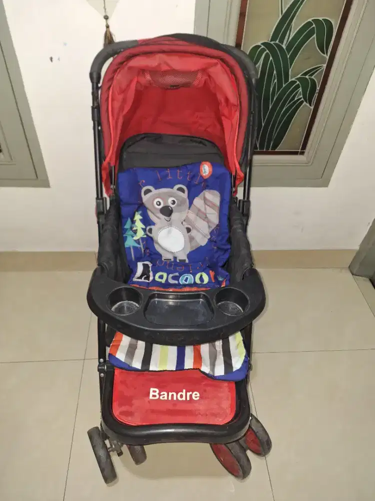 Stroller baby does