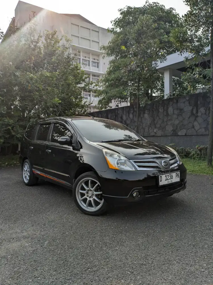 GRAND LIVINA XV MATIC 2011 FULLSET