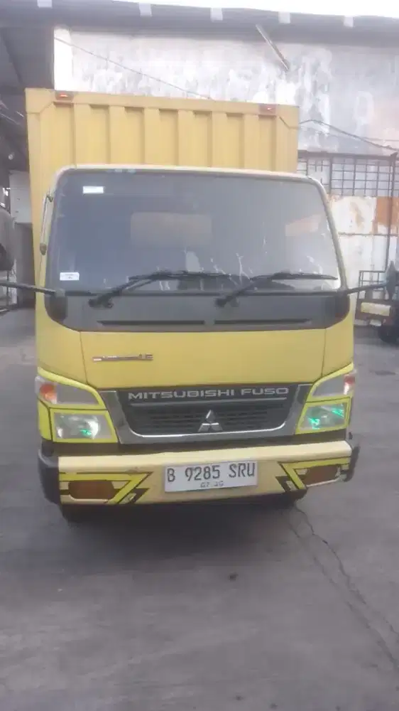 Di jual mobil mitshubishi colt diesel/canter