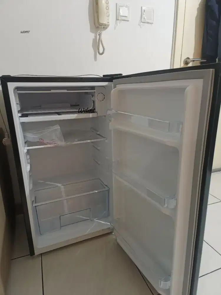 KULKAS CHANGHONG CBC-100