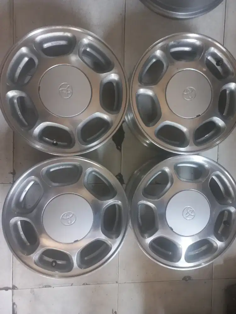Velg oem Toyota Twincam  Ring 14 for soluna calya sigra karimun starle