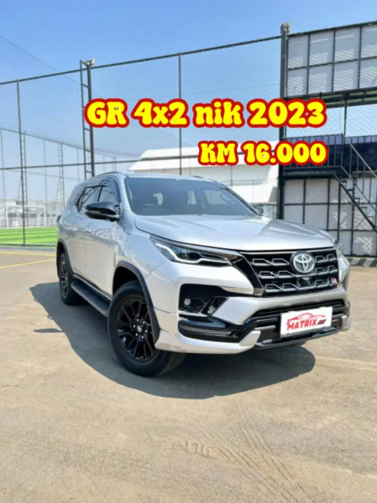 Toyota Fortuner 4x2 GR 2.8 AT Matic 2023