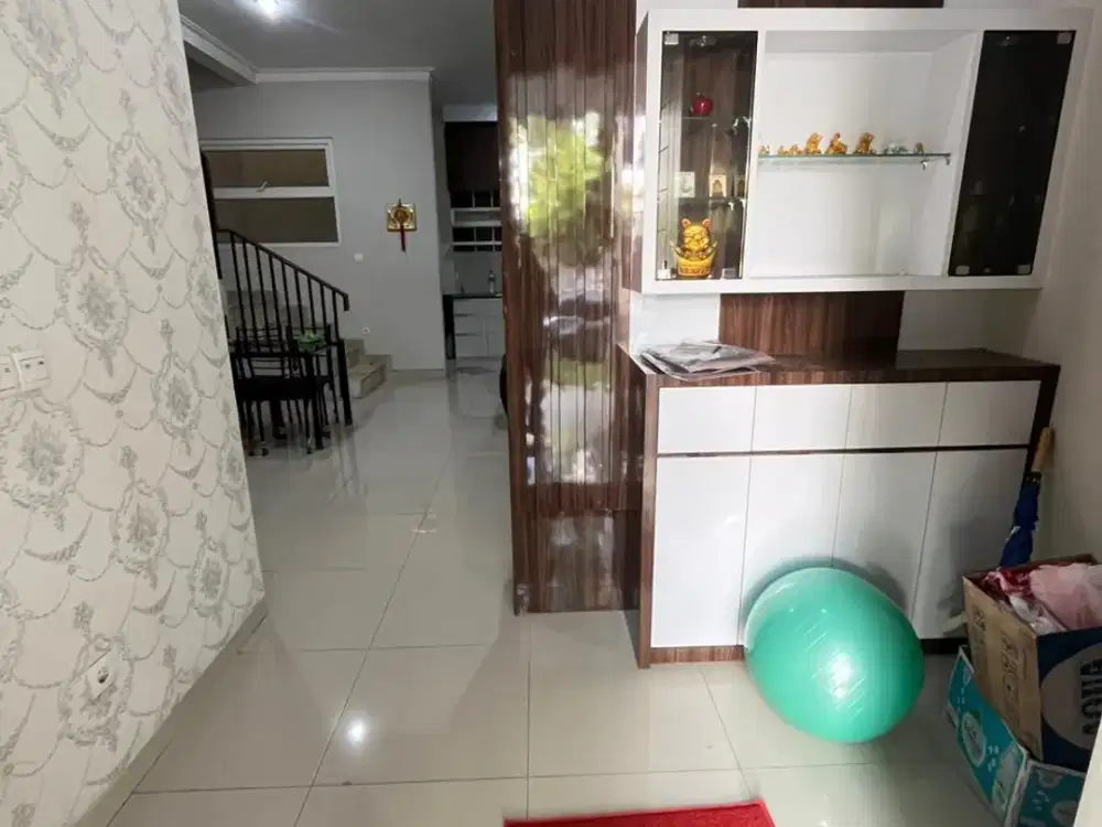 Hunian Full Furnish