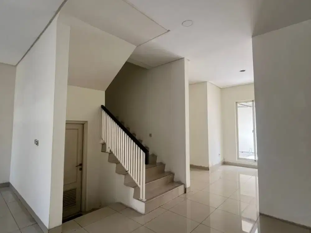 Sewakan Rumah Golf lake residence
