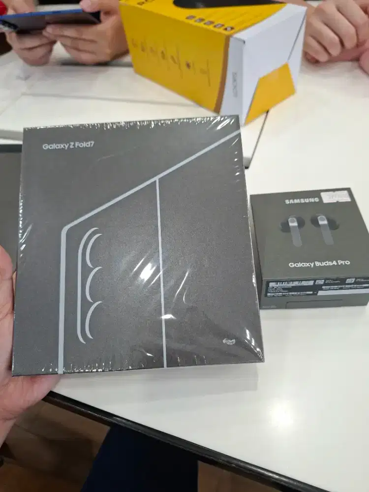 SAMSUNG ZFOLD 7 PROMO FREE BUDS 4 PRO