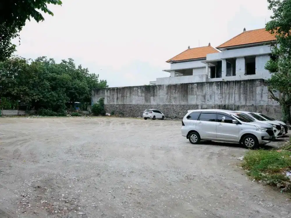 RON.A1811 KAVLING TANAH LUAS DI BEACHFRONT KUTA BALI AREA STRATEGIS